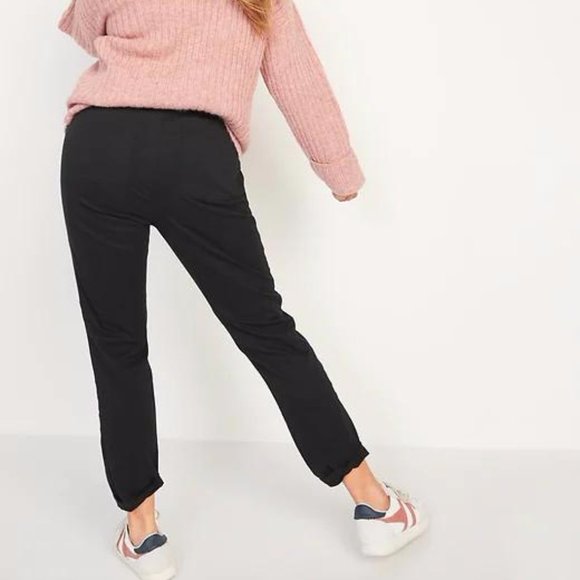 High-Waisted O.G. Straight Chino Pants for Women - Picture 2 of 3